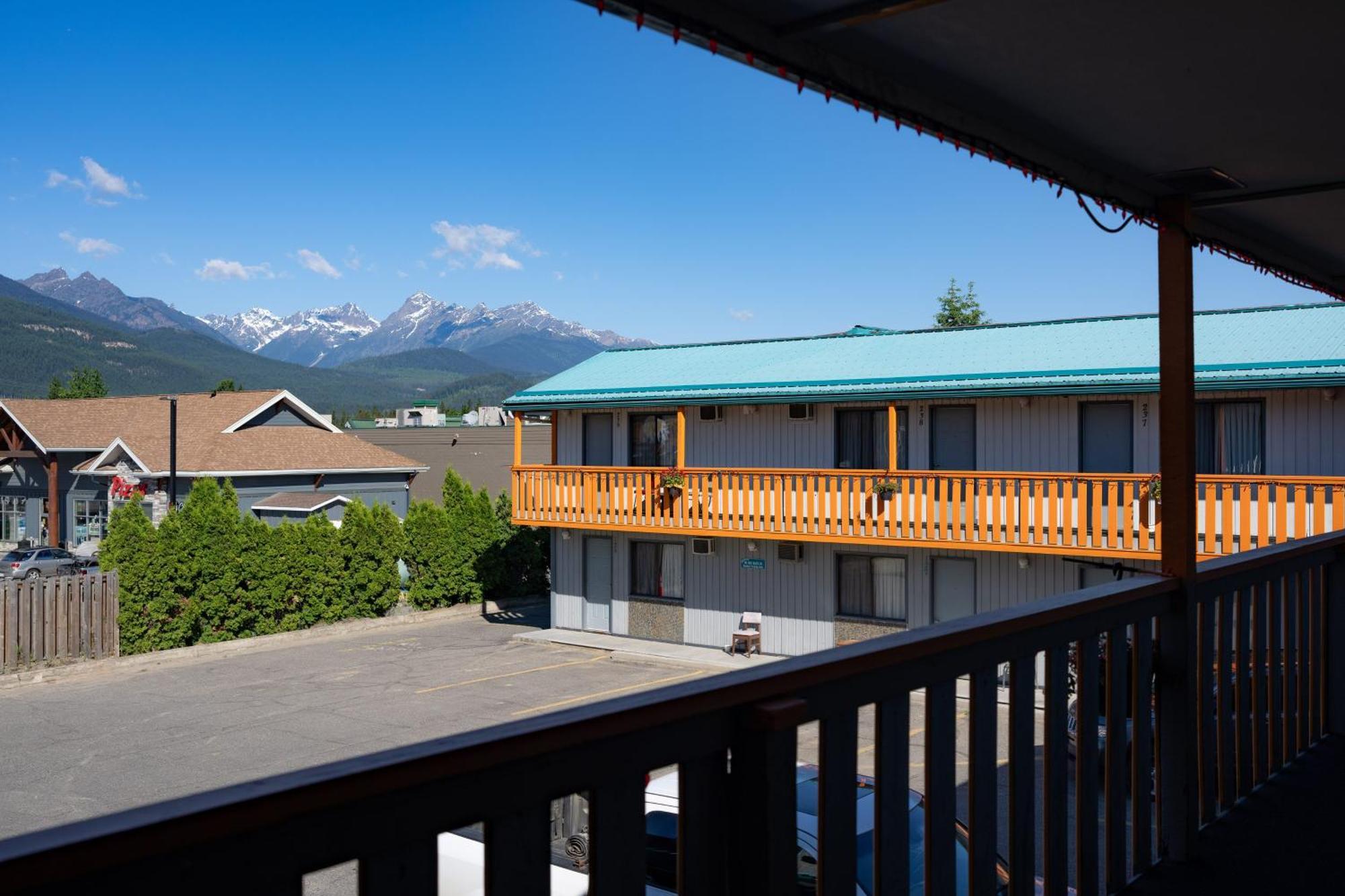 Alpine Inn Валмаунт Екстериор снимка