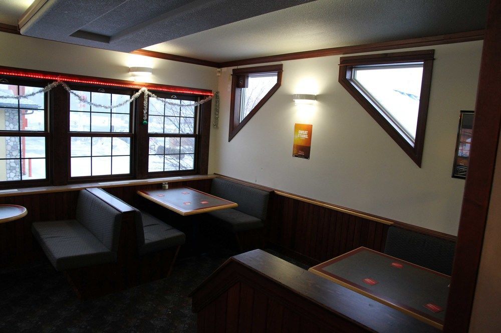 Alpine Inn Валмаунт Екстериор снимка